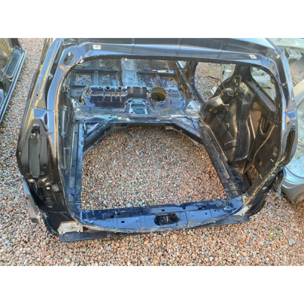 Recorte Lata Traseira Baixa Renault Megane Grand tour