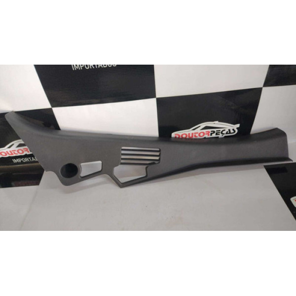 Moldura Coluna Traseira Direita Duster Oroch 2017