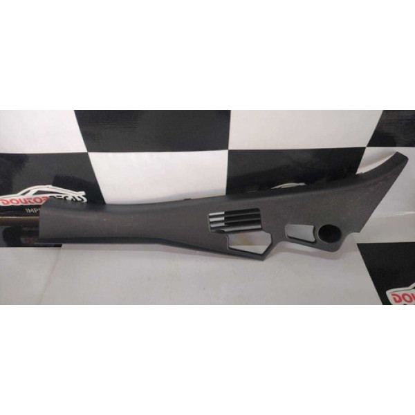 Moldura Coluna Traseira Esquerda Duster Oroch 2017