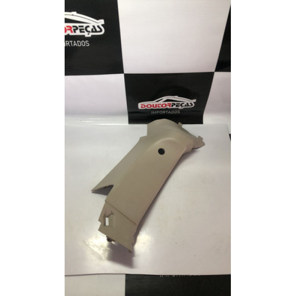 Acabamento Coluna Traseira Esquerda Megane Grand Tour 07/13