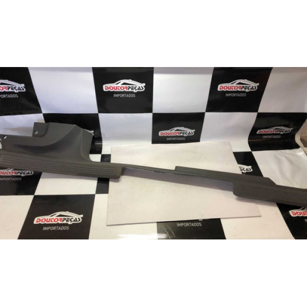 Soleira Direita Fiat Linea 2009