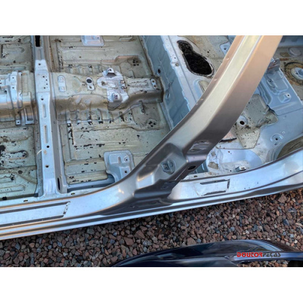 Recorte Lata Lateral T Esquerda Jac J3 hatch