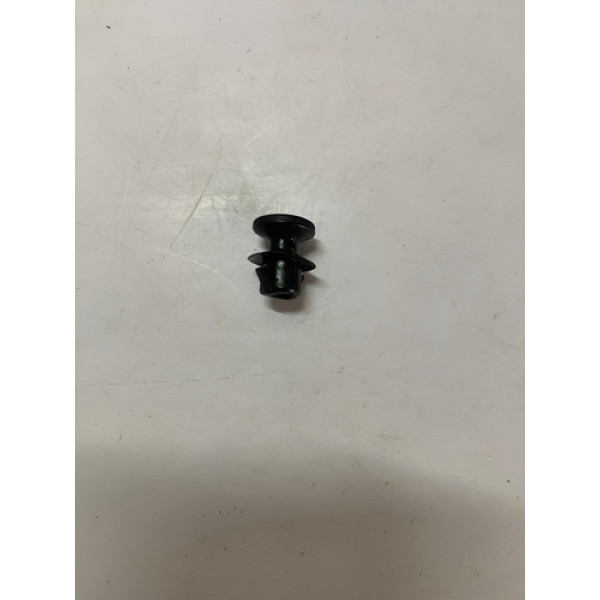 Pino Do Tampão Porta Malas Hyundai Creta 2021 Preto