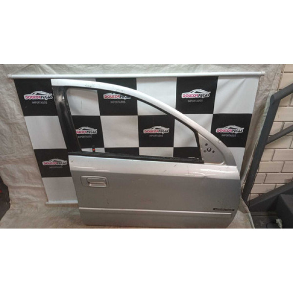 Porta Dianteira Direita Astra 4 Portas 98/08 Dianteira Direito