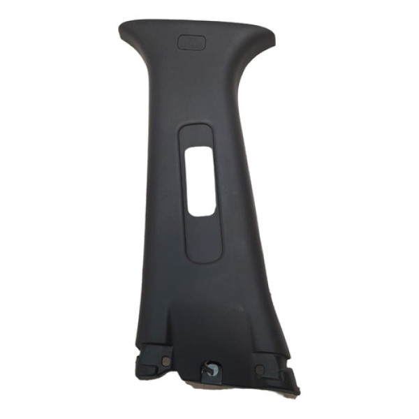 Acabamento Coluna Central Esquerda Kicks 2018 2020