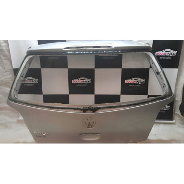 Tampa Traseira Volkswagen Polo 03/11 Prateado