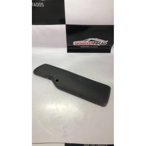 Acabamento Lateral Banco Direito Megane Grand Tour 2008