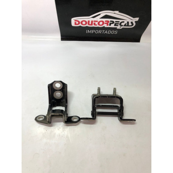 Par Dobradiças Traseira Esquerda Nissan March 2014