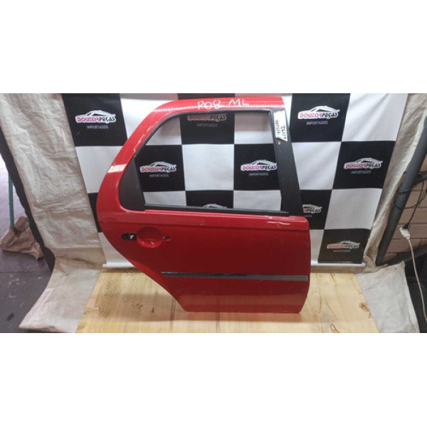 Porta Traseira Direita Palio /siena  08/12 Dianteira Esquerdo