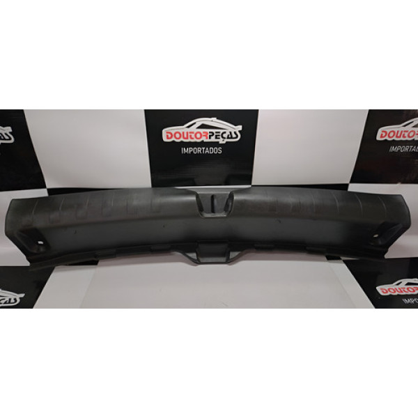 Soleira Do Porta Malas Nissan Kicks 2018 Preto