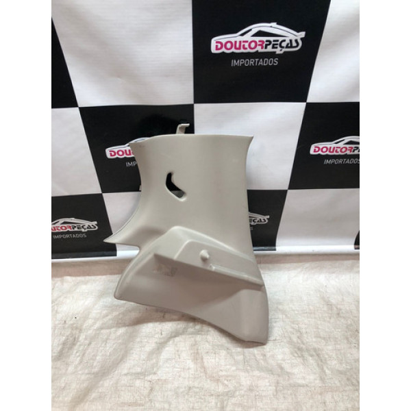 Acabamento Moldura Coluna Traseira Direita Nissan March 2012