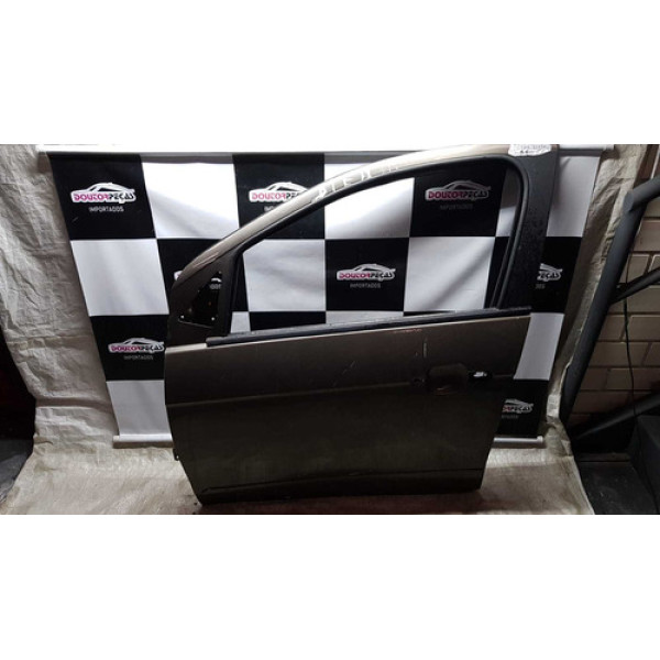 Porta Dianteira Esquerda Fiat Grand Siena 13/19 Dianteira Esquerdo