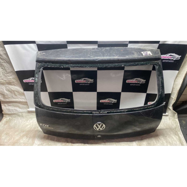 Tampa Traseira Volksvagen Fox 2004 a 2010 Detalhe Cinza