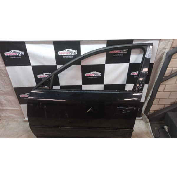 Porta Dianteira Esquerda Passat 97/98 Dianteira Esquerdo