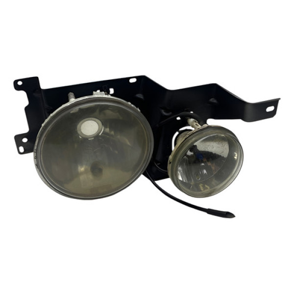 Farol Dianteiro Lado Direito Pajero Tr4 2007 2009 (usado) Direito/passageiro