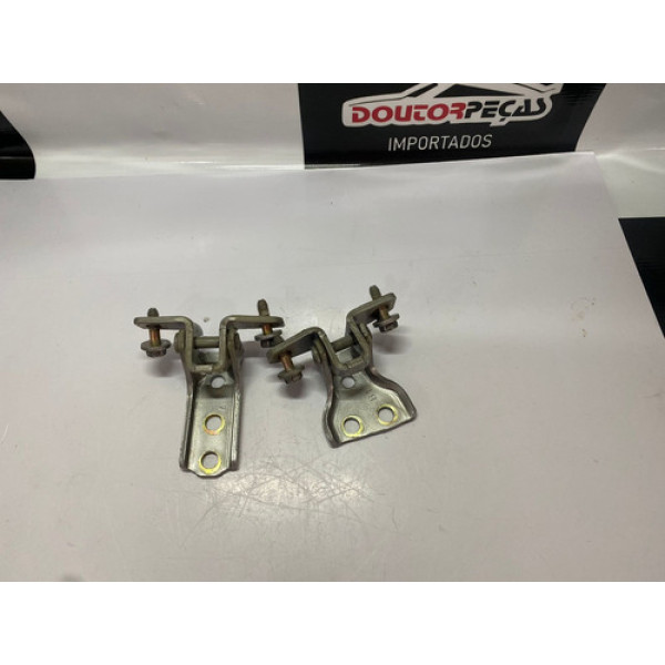 Dobradica Traseira Esquerda Pajero Tr4 2007