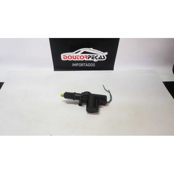 Trava Elétrica Porta Traseira Direita  Vw Fox 04 a 12