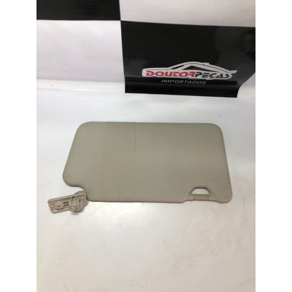 Quebra Sol Esquerdo Nissan Versa 2020