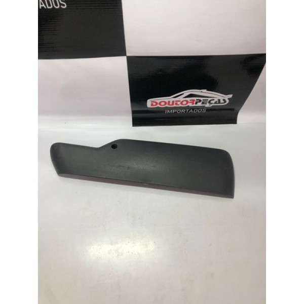 Acabamento Lateral Banco Esquerdo Megane Grand Tour 2008
