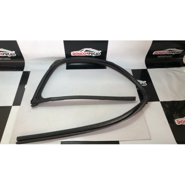 Guarnicao Vidro Porta Dianteira Direita Outlander 2014