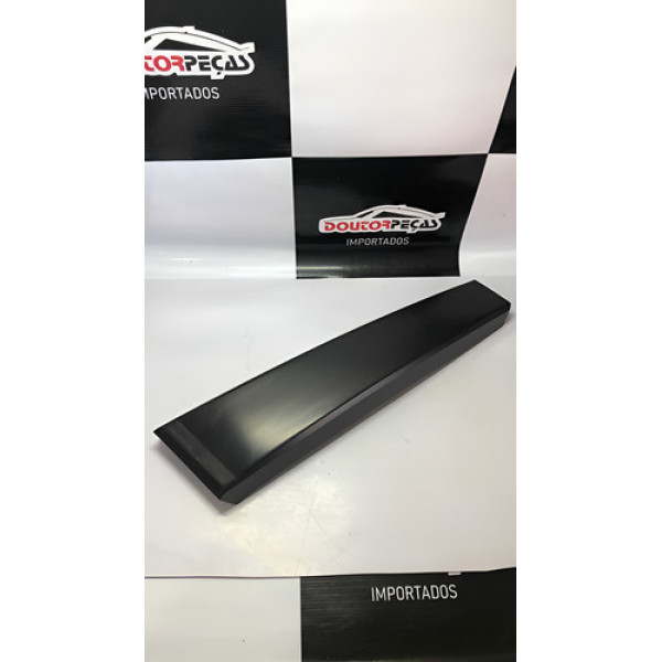 Acabamento Externo Coluna Lado Esquerdo C4 Hatch 2011 Preto