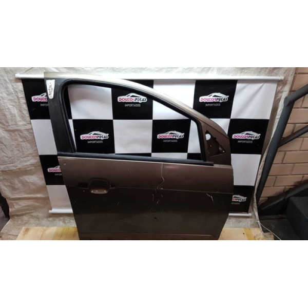 Porta Dianteira Direita Grand Siena 13/16 Dianteira Direito