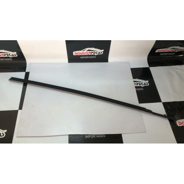 Pestana Externa Dianteira Esquerda Nissan Kicks 2018