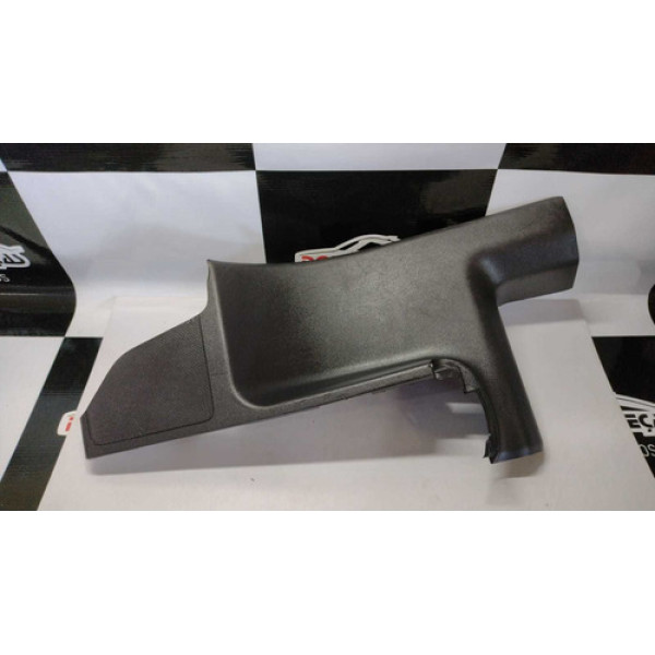 Acabamento Coluna Traseira Esquerda Outlander 2015