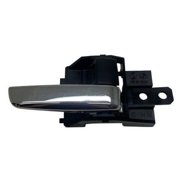 Macaneta Interna Traseira Direita Outlander 2014 2015 2016 Prateado Traseira