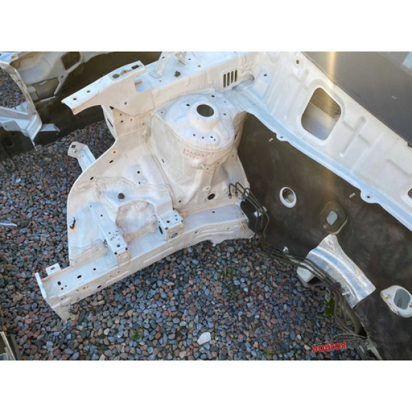 Recorte Lata Longarina Direita Kia Soul 2010