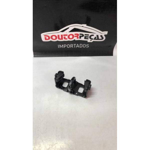 Batente Trava Fechadura Tampa Traseira Nissan Kicks 2018