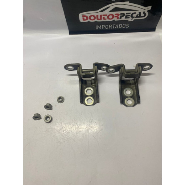 Dobradica Dianteira Direita Nissan Versa 2021