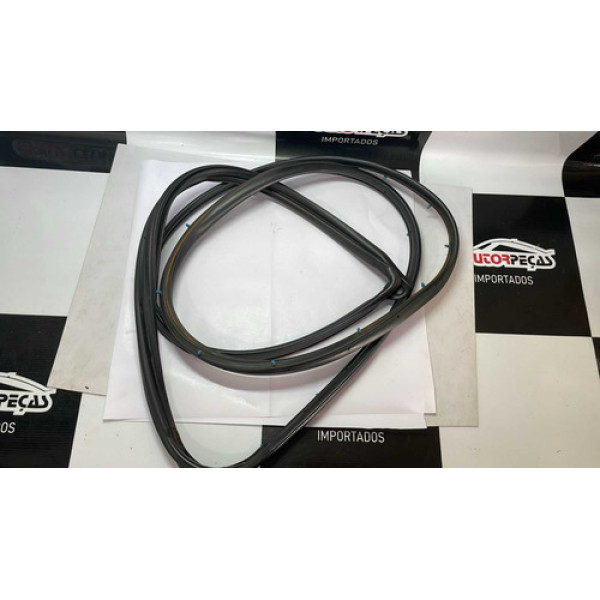 Borracha Guaniçao Porta Traseira Esquerda L200 triton