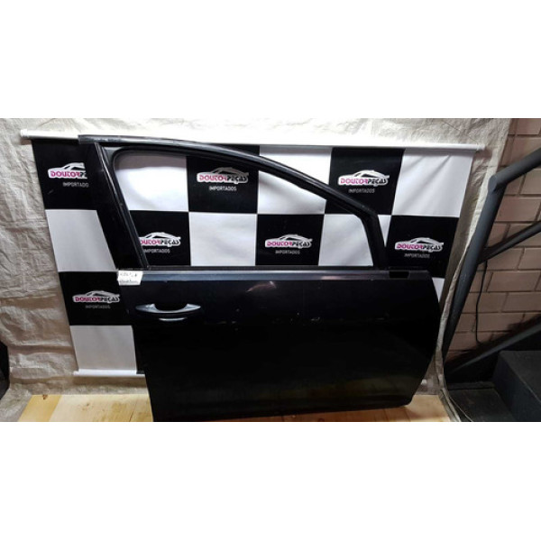 Porta Dianteira Direita Vw Golf 14/23 Com Maçaneta Dianteira Direito