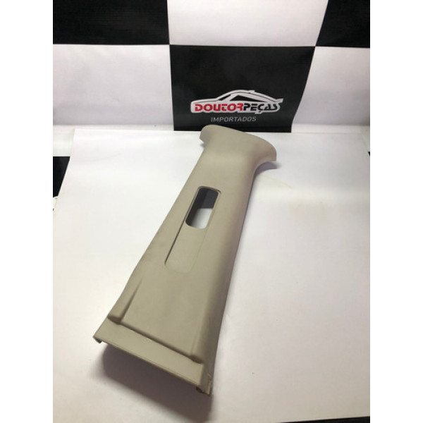 Acabamento Coluna Central Superior Ld Nissan Versa 2019