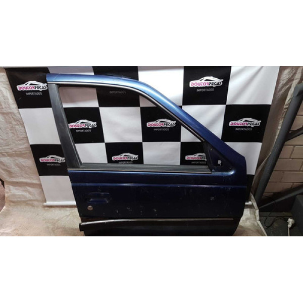 Porta Dianteira Direita Peugeot 306 95/01 Dianteira Direito