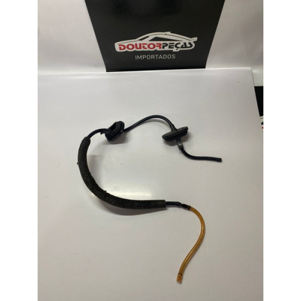 Mangueira Do Esguicho Tampa Traseira Nissan March 2012