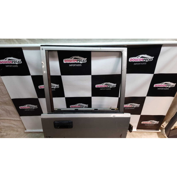 Porta Traseira Direita L200 Quadrada 93/94 Somente Lata. Traseira Direito Cinza