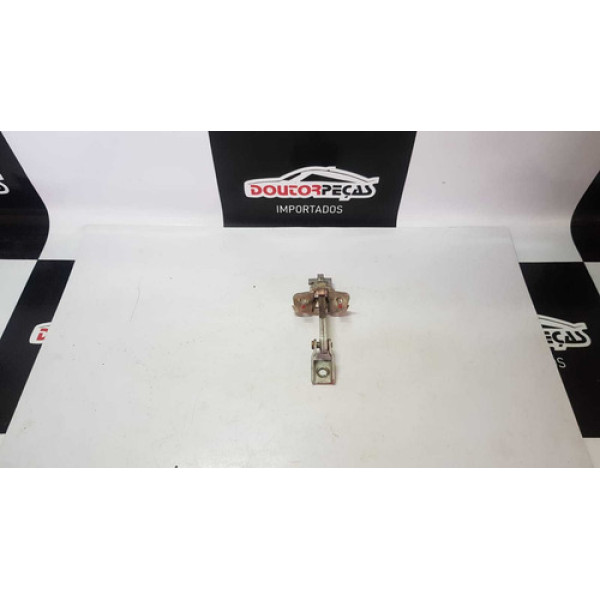 Limitador Porta Traseira Direita Vw Gol G3 00 a 05