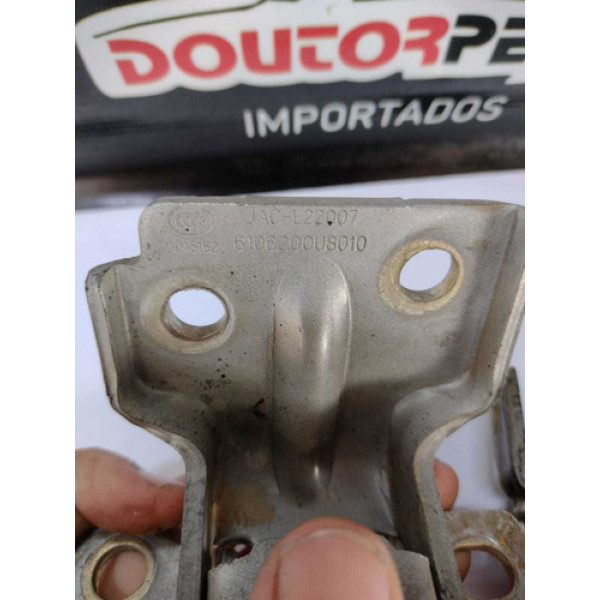  Dobradica Dianteira Direita Jac J3