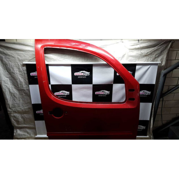 Porta Dianteira Direita Doblo 02/21 Com detalhes Dianteira Direito