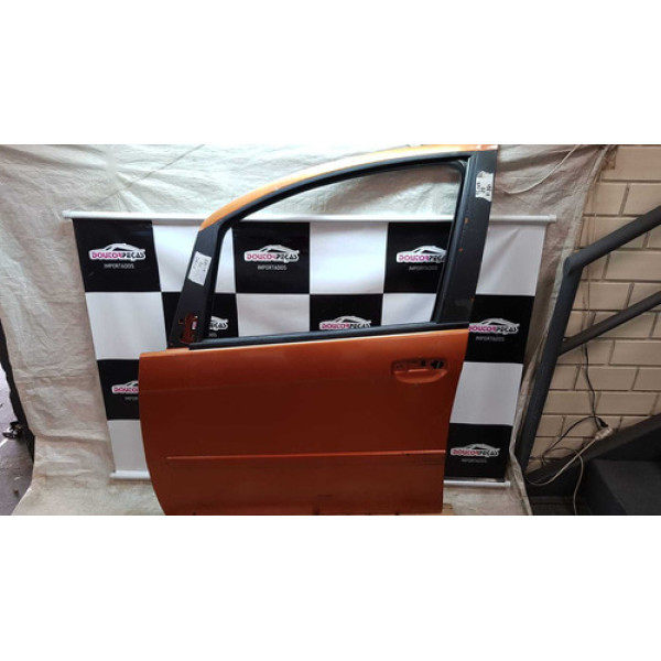 Porta Dianteira Esquerda Ideia 04/10 Dianteira Esquerdo