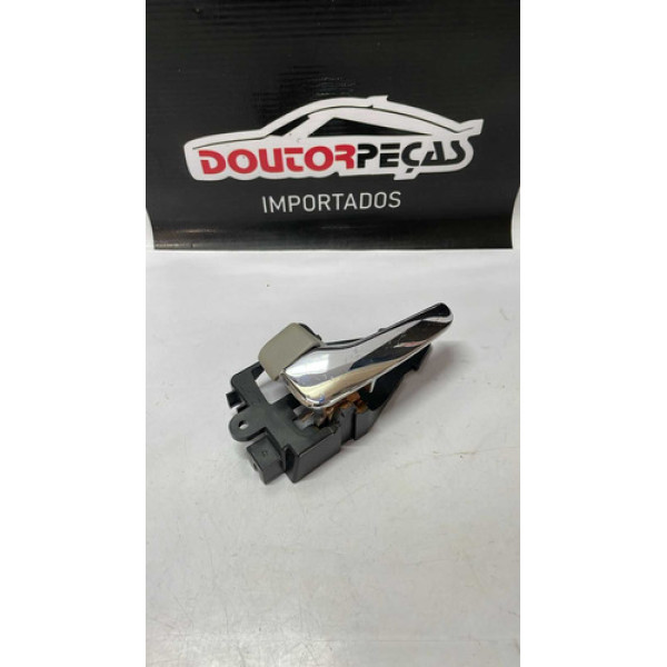 Maçaneta Interna Lado Esquerdo L200 Triton 08a16