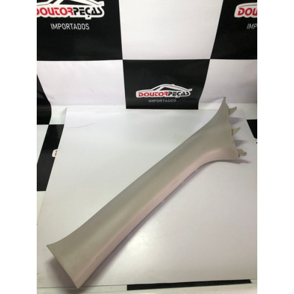 Moldura Coluna Parabrisa Esquerdo Nissan Versa 2019