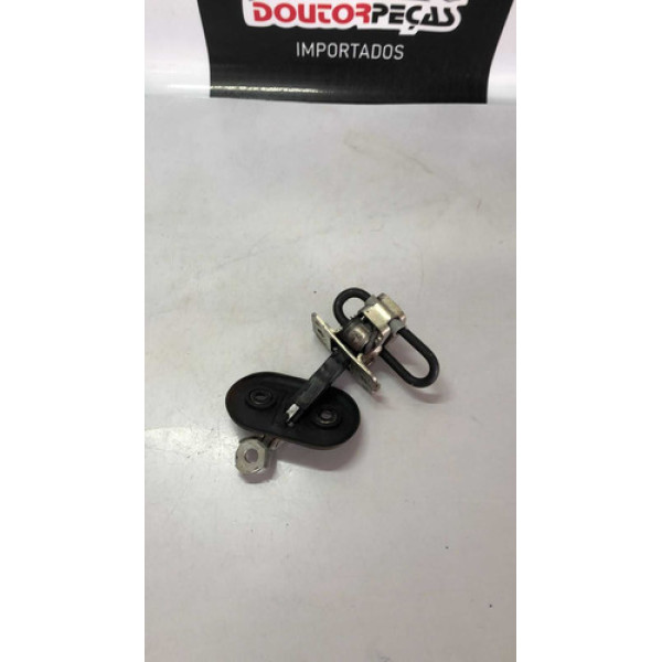 Limitador Porta Dianteira Direita Fiat Linea 2009