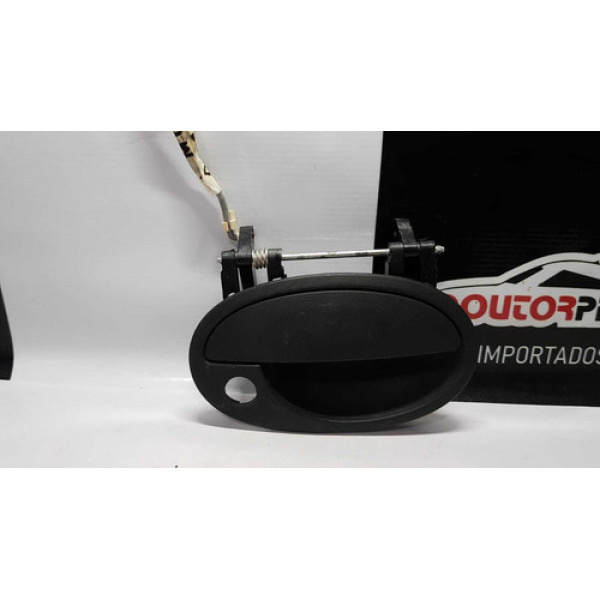 Maçaneta Dianteira Direita Corsa Montana 02/11 Dianteira