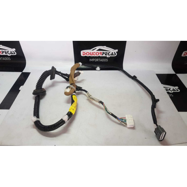 Chicote Porta Dianteira Esquerda Nissan March 15 a 17