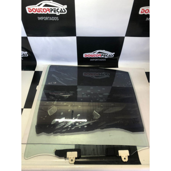 Vidro Porta Traseira Direita Nissan March 2012