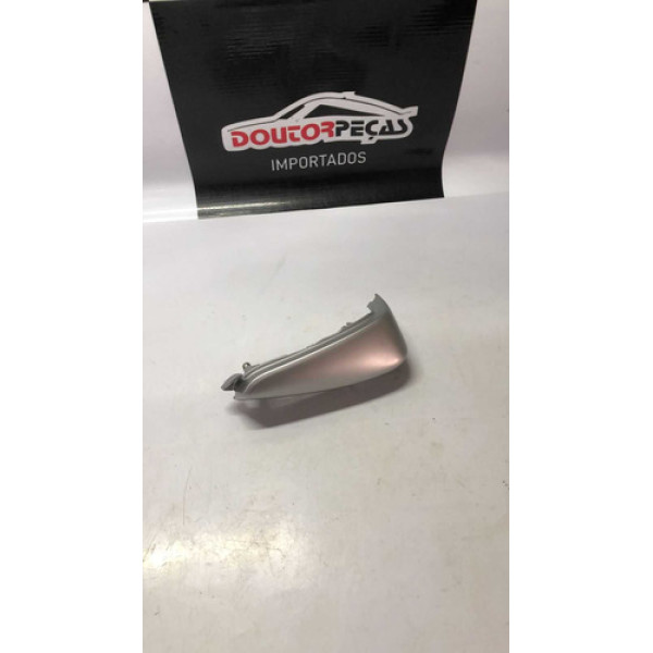 Moldura Volante Lado Direito Nissan versa