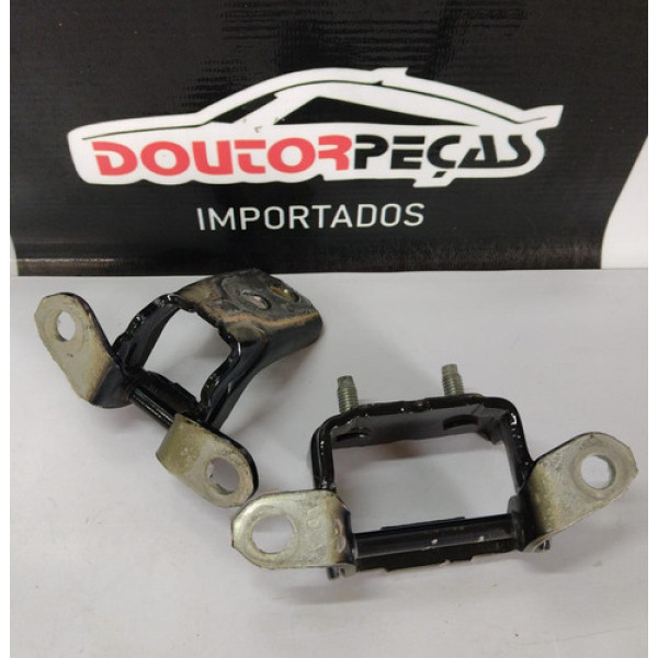 Dobradica Traseira Direita Nissan Versa 2020